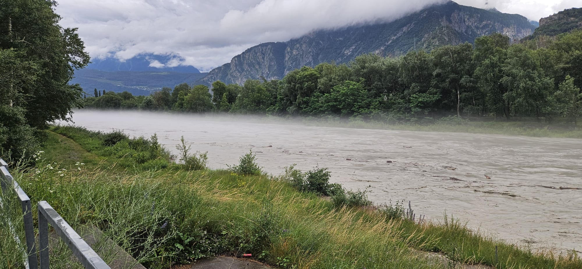 Crue du Rhône et des cours d’eau latéraux : point de situation